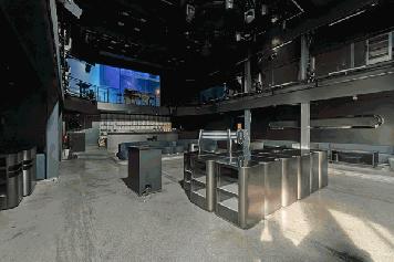 ปล่อยเช่า ผับ Nightclub / เซ้งอาคาร 3 ชั้น (2,100 ตรม.) ทำเลใจกลางเอกมัย สามารถดำเนินธุรกิจต่อได้ทันที โทร 090-6360022